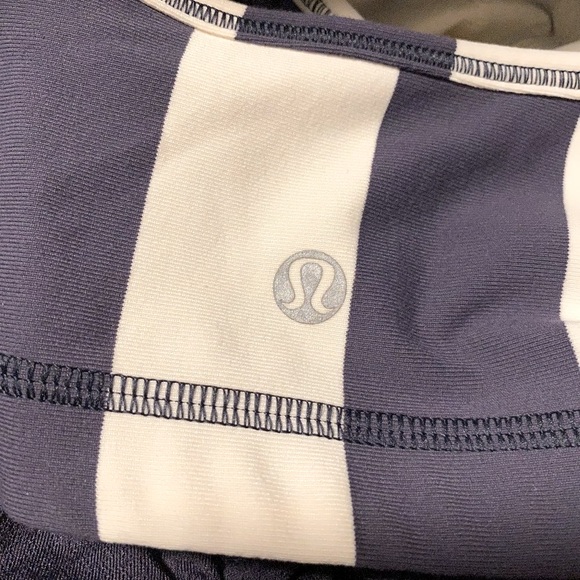SOLD Lululemon No Limits Tank Cadet Blue Size 8 - Picture 7 of 10